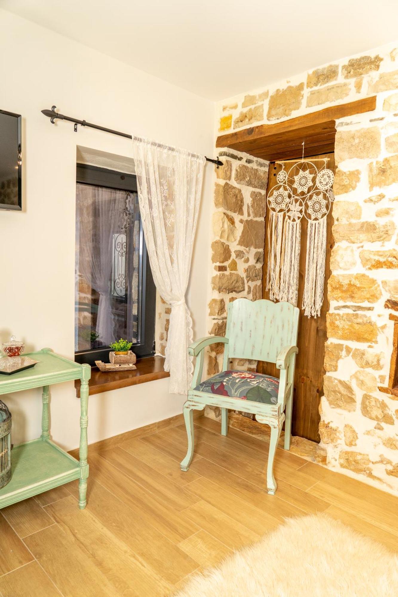 Penzion Tovouno Plaka  Exteriér fotografie